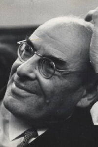 Yefim Uchitel