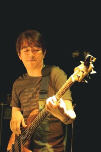 Yuzuru Kashiwabara