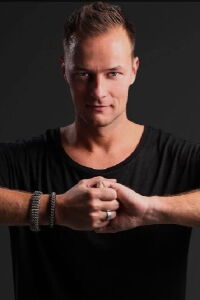 Yves Van Geertsom