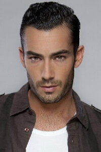 Aarón Díaz