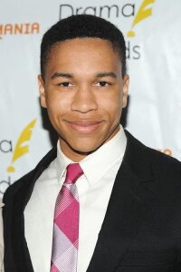 Aaron Moten