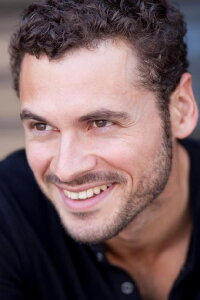 Adan Canto