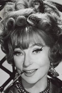 Agnes Moorehead