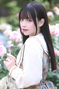 Akari Akase
