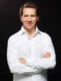 Aku Hirviniemi