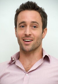 Alex O'Loughlin