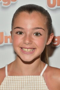Alexa Nisenson