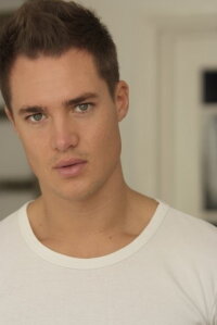 Alexander Dreymon