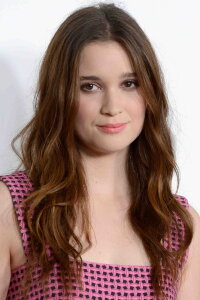 Alice Englert
