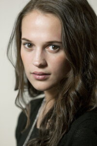 Alicia Vikander