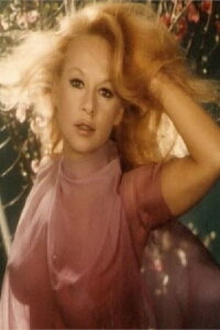 Aliki Vougiouklaki