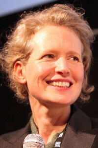Alison Bagnall