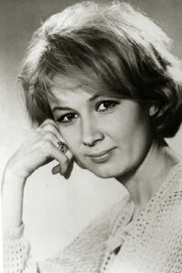 Alla Demidova
