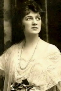 Alma Tell