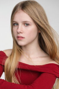 Alyla Browne