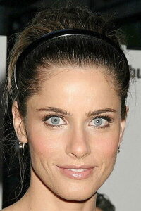 Amanda Peet