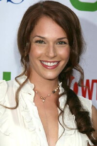 Amanda Righetti