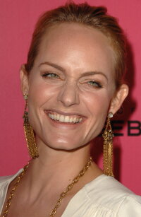 Amber Valletta