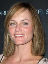 Amber Valletta