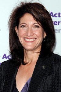 Amy Aquino