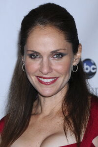 Amy Brenneman