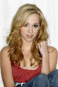 Andrea Bowen