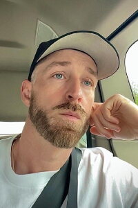 Andrew Gaynord