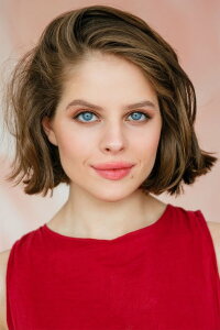 Angelina Pakhomova