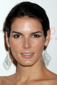 Angie Harmon