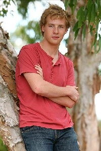 Angus McLaren