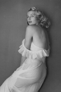 Anita Ekberg