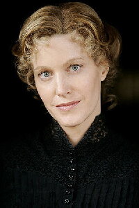 Anna Gunn
