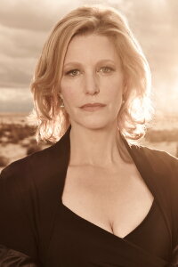 Anna Gunn