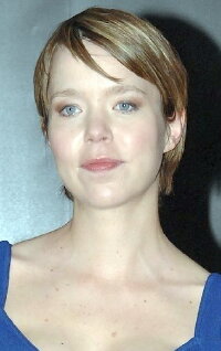 Anna Maxwell Martin