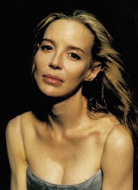 Anna Thomson