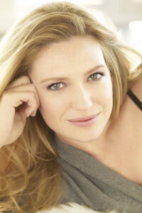 Anna Torv