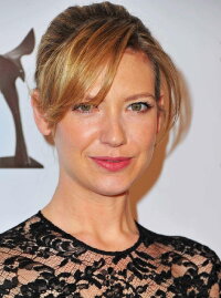 Anna Torv