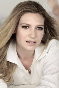 Anna Torv