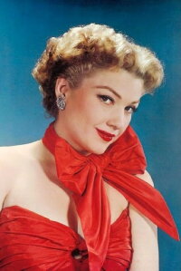 Anne Baxter