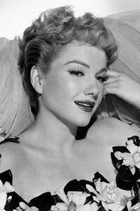 Anne Baxter