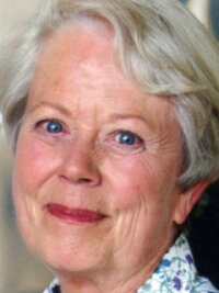 Annette Crosbie