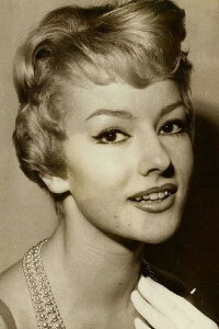 Anny Nelsen