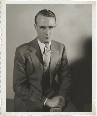 Anthony Bushell
