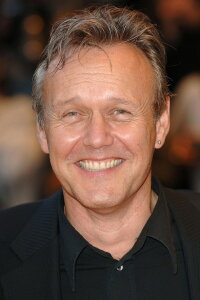 Anthony Stewart Head