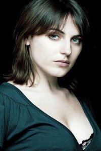 Antje Traue