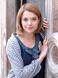 Antonia Bernath