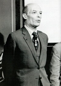 António Lopes Ribeiro