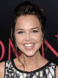 Arielle Kebbel