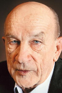 Arkadiusz Bazak