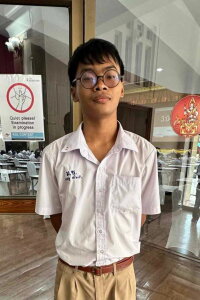 Arnut Srisakham